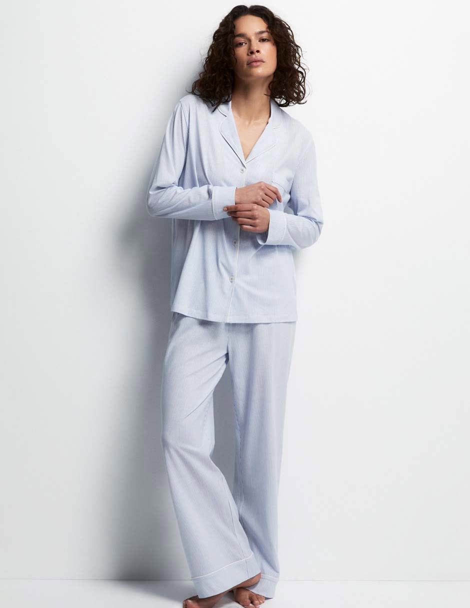 Conjunto pijama para mujer Conjunto pijama para mujer
